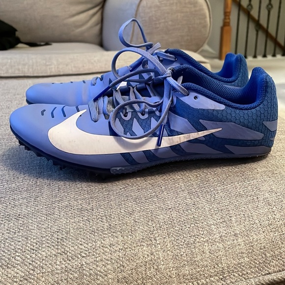 Nike Blue Track Shoes - Picture 2 of 6